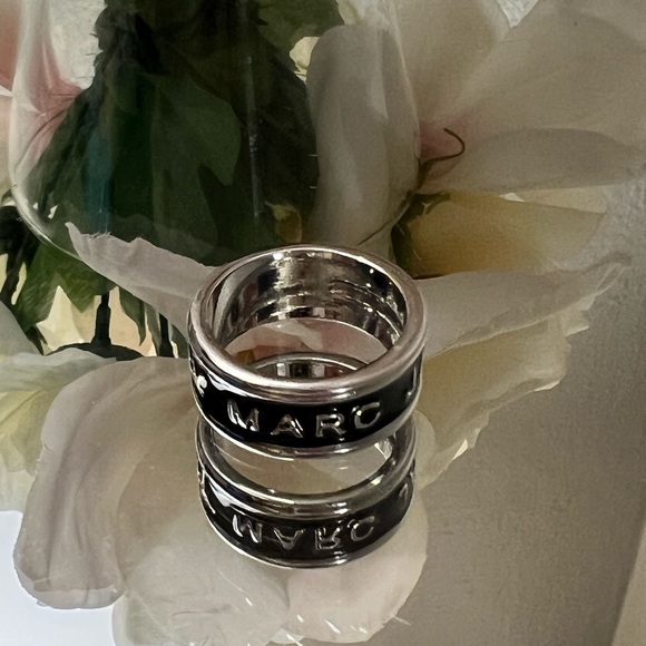 Marc Jacobs ring - Picture 7 of 7